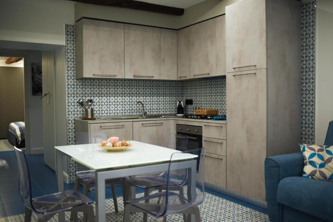 Chiaja Lux House Apartment Napoli Bagian luar foto